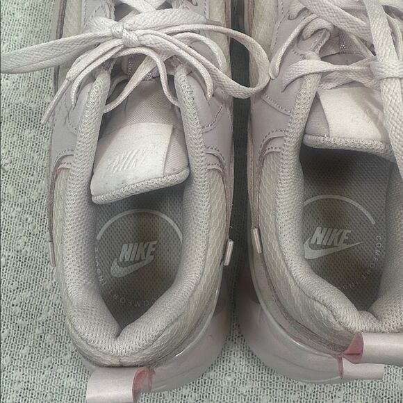 NIKE RYZ 365 II Barely Rose Sneaker Shoes CU4874-601 Women's 8.5 - Picture 8 of 9